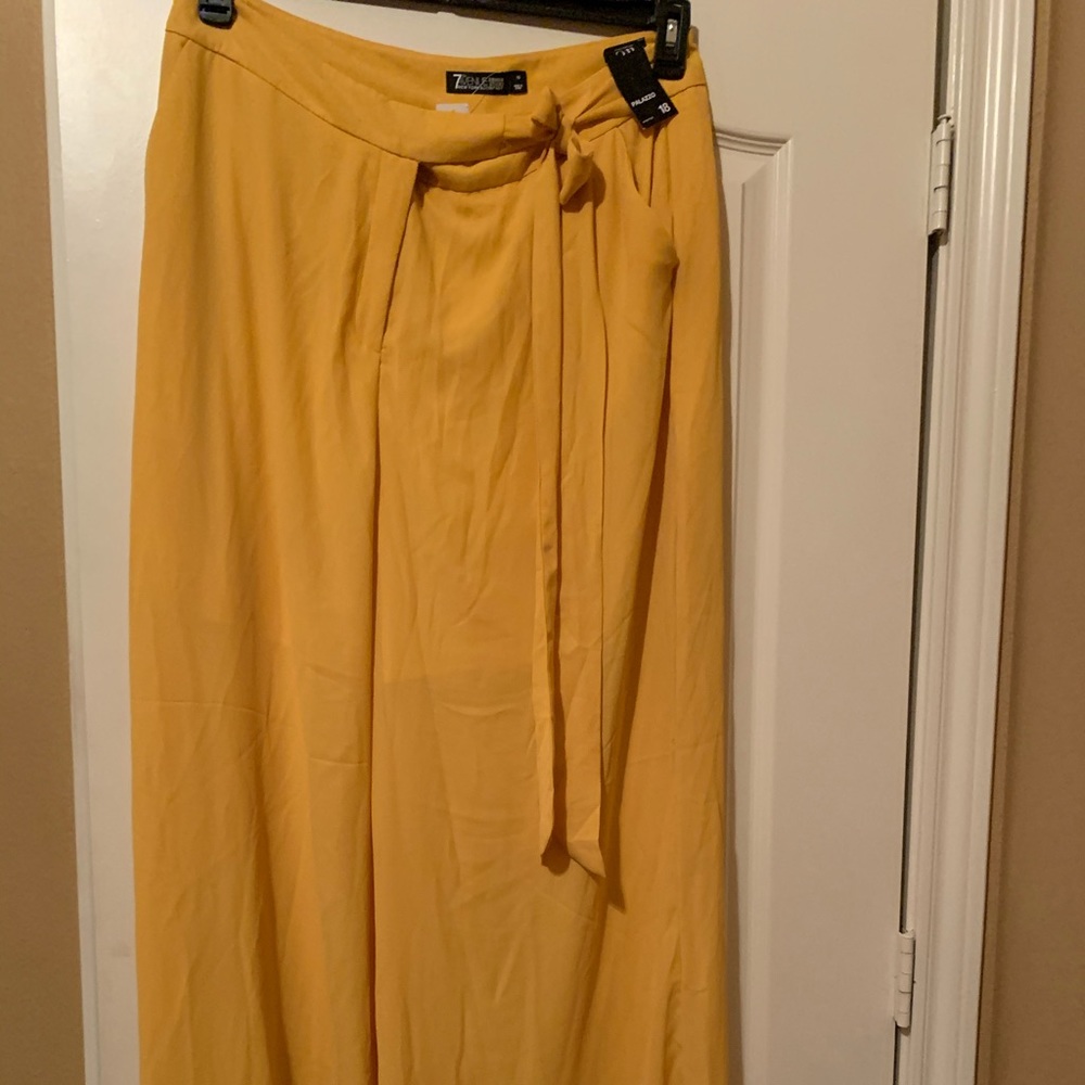 NWT New York & Co wide leg pants